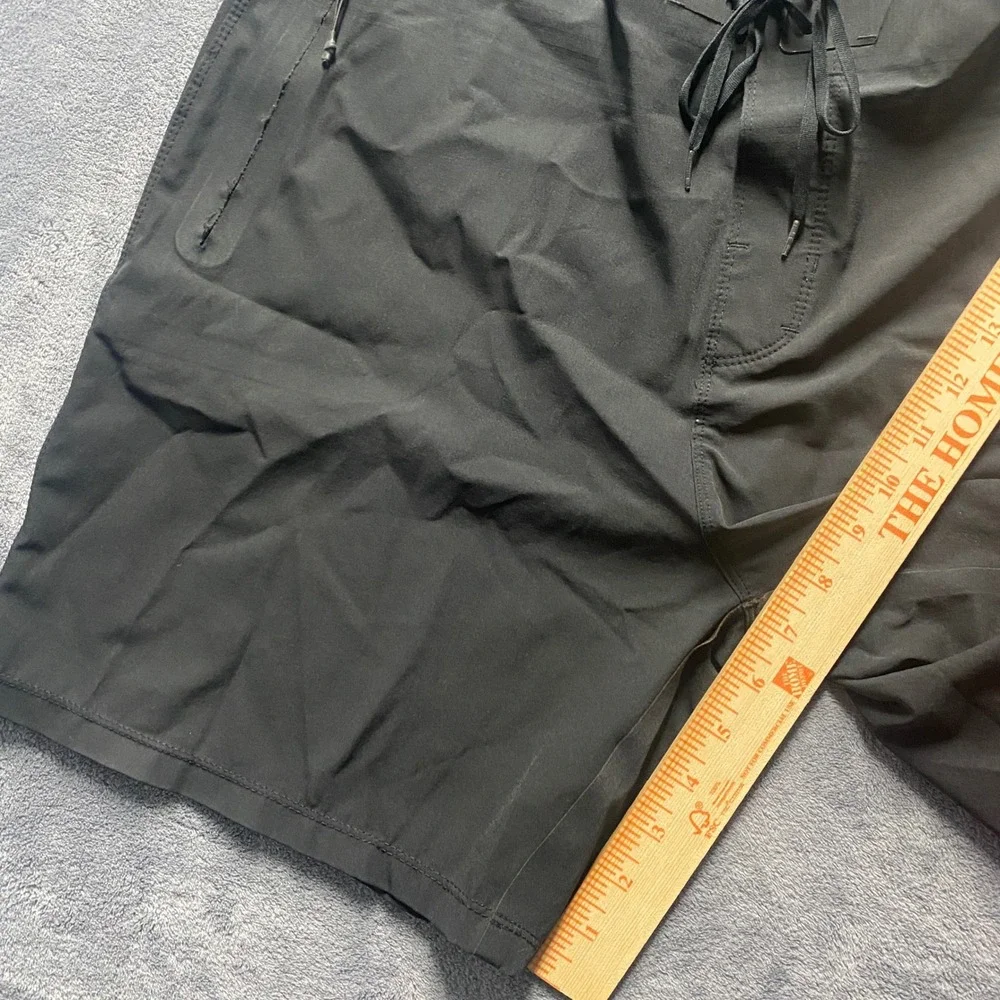 Hurley Phantom Board Shorts Mens 34 Black Striped Performance Swim Trunks Zipper